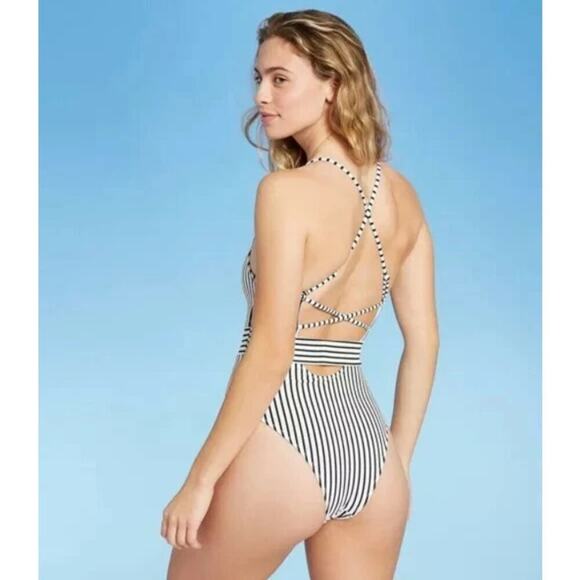 Shade & Shore Women Criss-Crossed Back Striped One Piece Swimsuit Size XL Multi - Picture 3 of 8